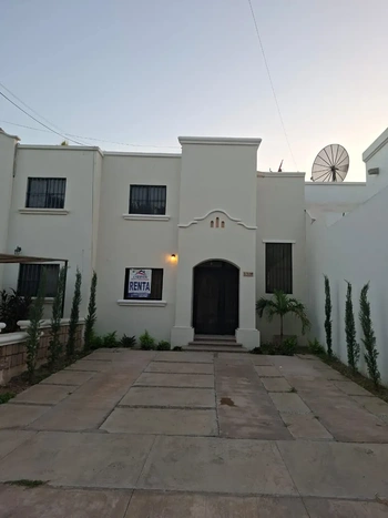 15_3014 | CASA EN RENTA FRACC SCALLY 3 RECAMARAS | Castillo Bienes Raíces